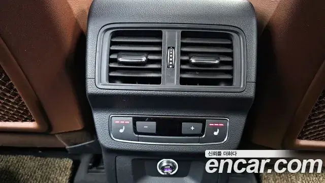 Audi Q5 2020 — ფოტო 14/20