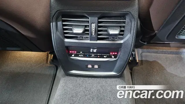 BMW 3 Series 2020 — Şəkil 14/20