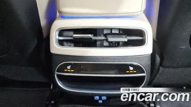 Genesis GV70 2021 — ფოტო 4/20