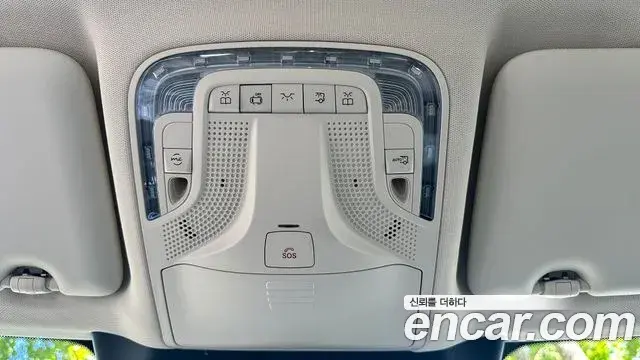 Mercedes-Benz V-Class 2025 — ფოტო 3/20