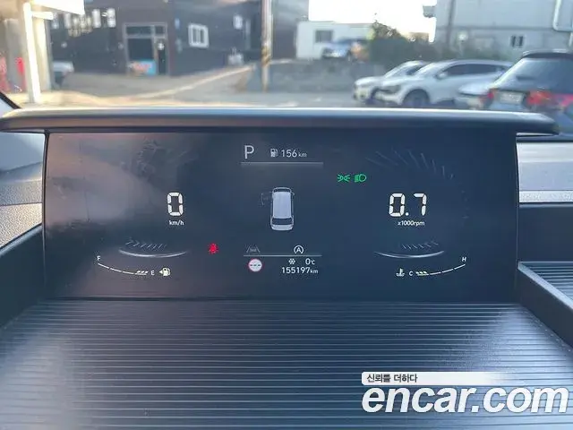 Hyundai Staria 2022 — Photo 8/19