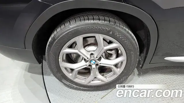 BMW X4 2022 — Photo 1/20