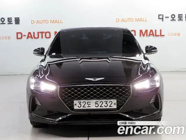 Genesis G70 2019 — Photo 15/20