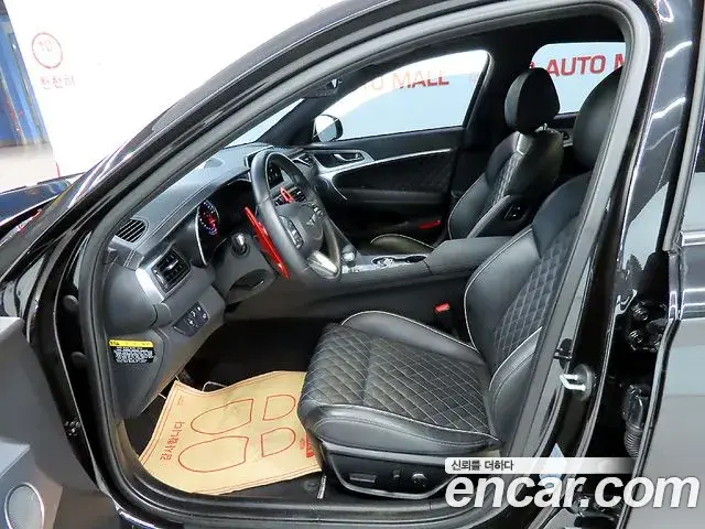 Genesis G70 2019 — Photo 12/20
