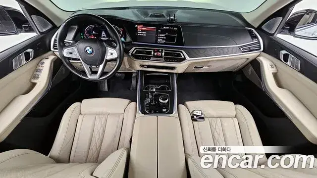 BMW X7 2021 — Photo 6/20