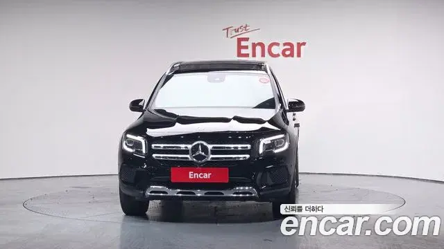 Mercedes-Benz GLB-Class 2021 — ფოტო 12/20