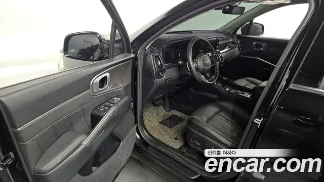 Kia Sorento 2021 — Фото 10/20