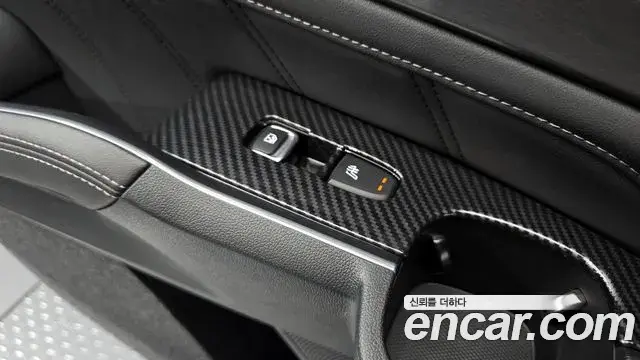 Kia Sorento 2021 — Фото 18/20