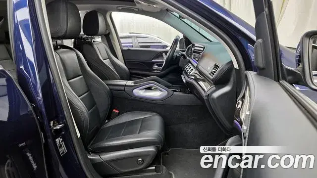 Mercedes-Benz GLE-Class 2022 — ფოტო 6/20