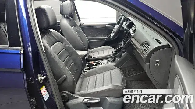 Volkswagen Tiguan Allspace 2023 — ფოტო 4/20