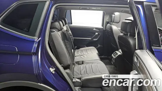 Volkswagen Tiguan Allspace 2023 — ფოტო 20/20