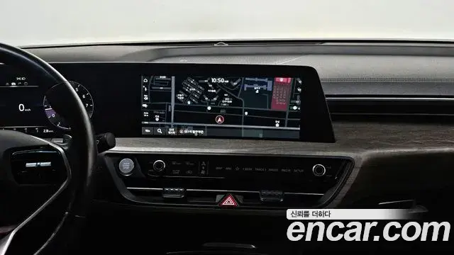 Kia K8 2022 — Şəkil 18/20