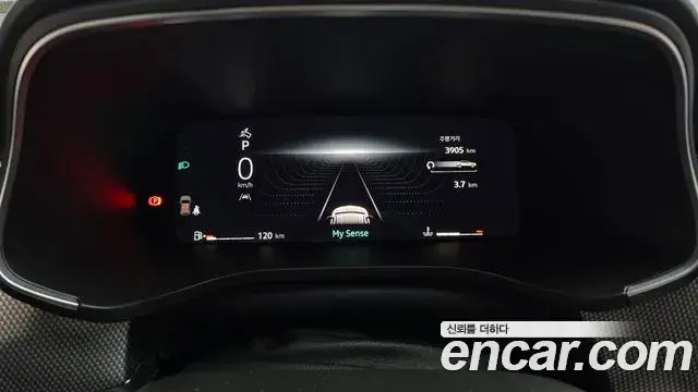 Renault Samsung Arkana 2025 — ფოტო 16/20