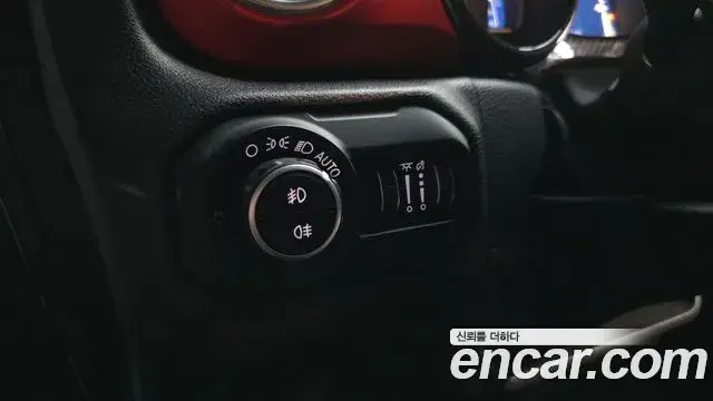 Jeep Wrangler 2019 — Photo 2/20