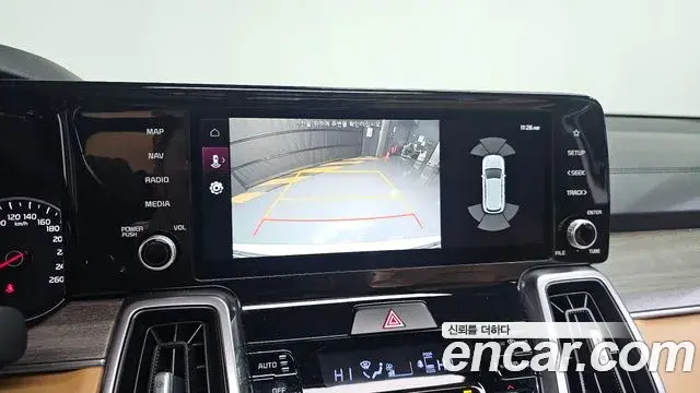 Kia Sorento 2021 — ფოტო 11/20