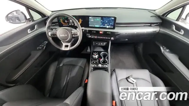 Kia K5 2023 — ფოტო 12/20