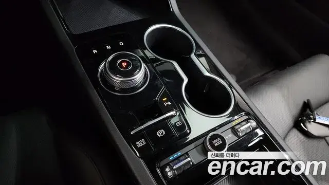 Kia K5 2023 — ფოტო 4/20