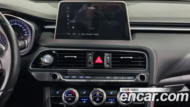 Genesis G70 2018 — Şəkil 16/20