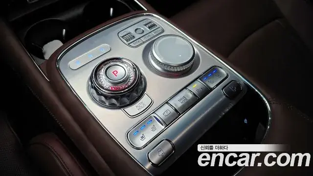 Genesis G90 2022 — ფოტო 13/20