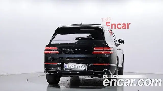 Genesis GV80 2022 — ფოტო 13/20
