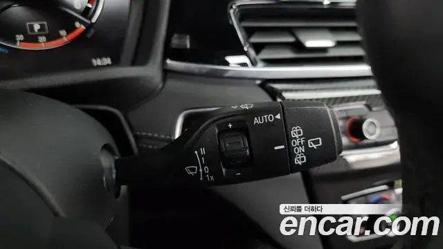 BMW X2 2018 — Şəkil 19/20