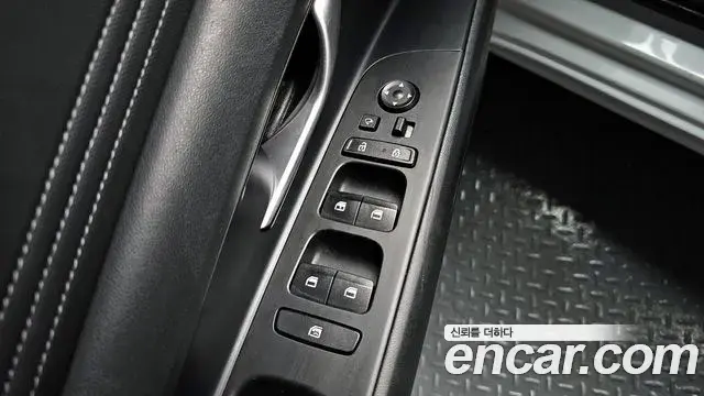 Hyundai The New Avante Hybrid 2022 — Photo 5/23