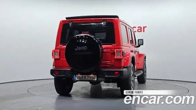 Jeep Wrangler 2021 — ფოტო 10/20