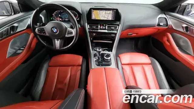 BMW 8 Series 2022 — ფოტო 1/20