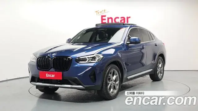 BMW X4 2022 — Фото 9/20