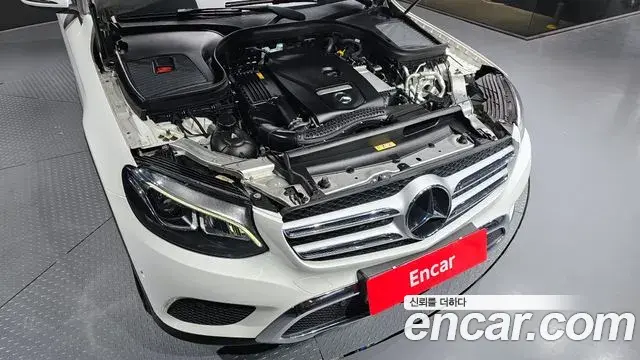 Mercedes-Benz GLC-Class 2019 — Фото 6/20
