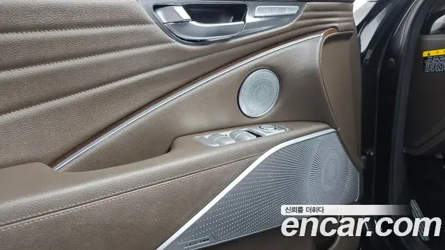 Kia The K9 2018 — Şəkil 8/20
