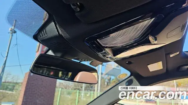 BMW 5 Series 2019 — Şəkil 18/20