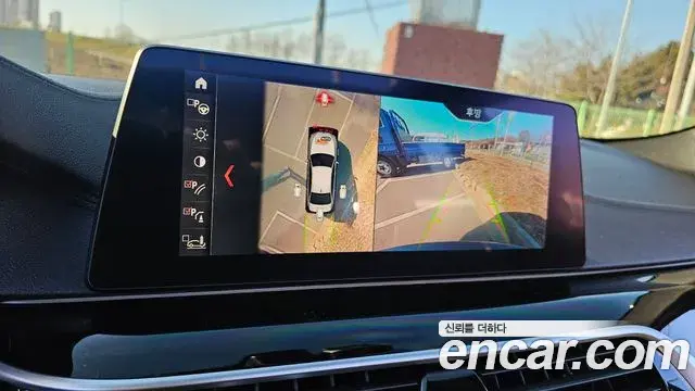 BMW 5 Series 2019 — Şəkil 7/20