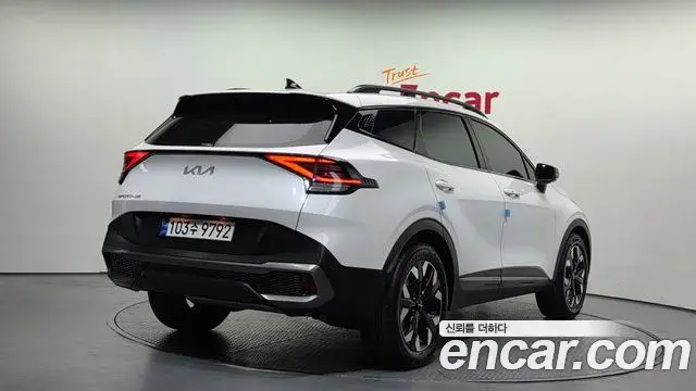 Kia Sportage 2023 — Şəkil 14/20