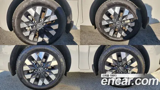 Hyundai Staria 2025 — Photo 13/20
