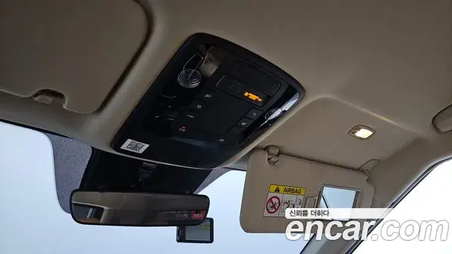 Kia Carnival 2021 — Фото 19/20