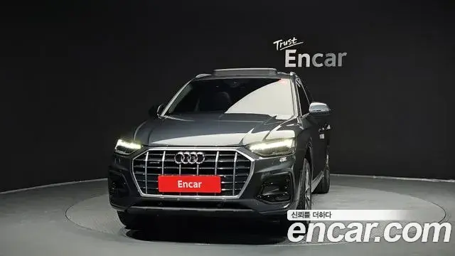 Audi Q5 2022 — ფოტო 3/20