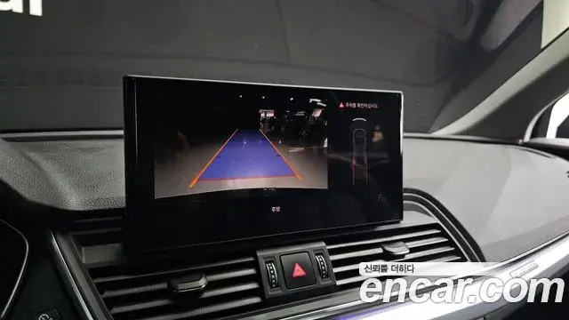 Audi Q5 2022 — ფოტო 20/20