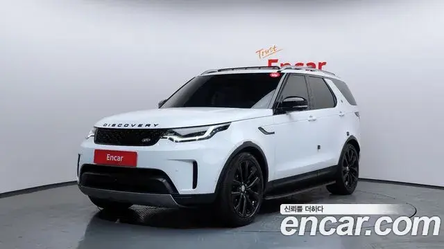 Land Rover Discovery 5 2021 — Photo 1/20