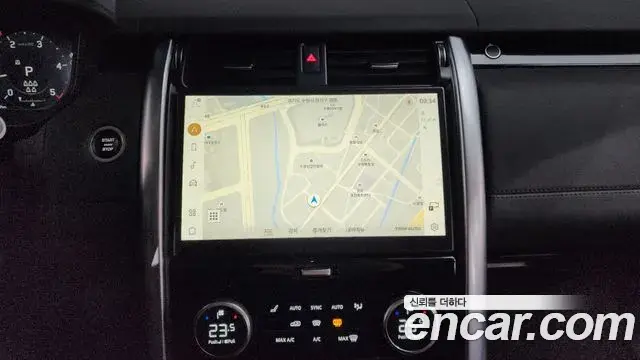 Land Rover Discovery 5 2021 — Photo 14/20