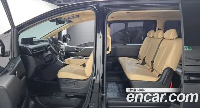 Hyundai Staria 2024 — Şəkil 10/20