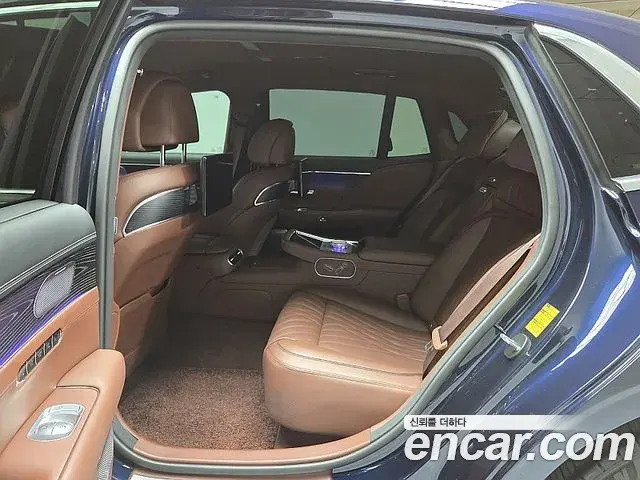 Genesis G90 2023 — Фото 14/20