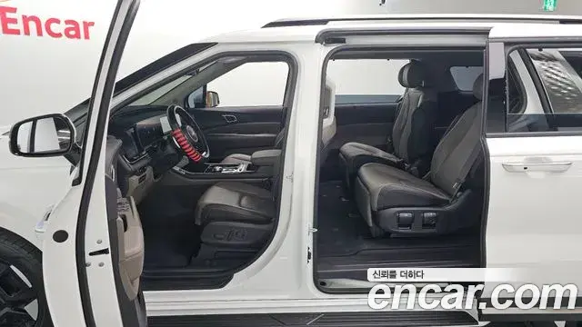 Kia Carnival 2024 — Фото 10/20