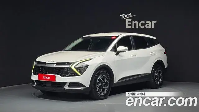 Kia Sportage 2022 — ფოტო 19/20