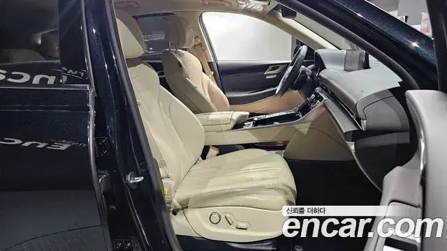 Genesis GV80 2020 — ფოტო 8/20