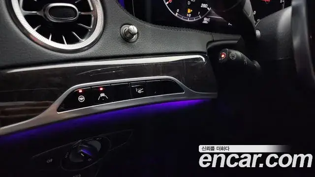 Mercedes-Benz S-Class 2019 — ფოტო 20/20