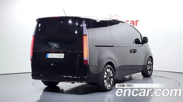Hyundai Staria 2021 — Şəkil 15/20