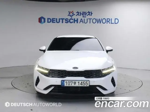Kia K5 2020 — Şəkil 15/20