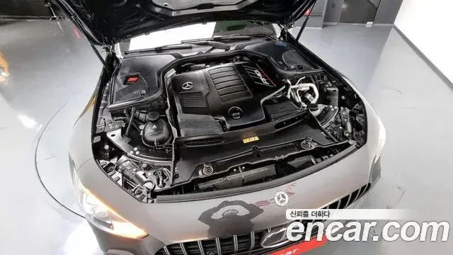 Mercedes-Benz AMG GT 2022 — Şəkil 9/20