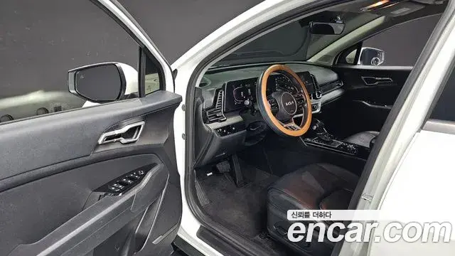Kia Sportage 2022 — Photo 16/20